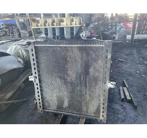 Радіатор охолодження МАН ТГА MAN TGA бв Радіатор охолодження МАН ТГА MAN TGA бв